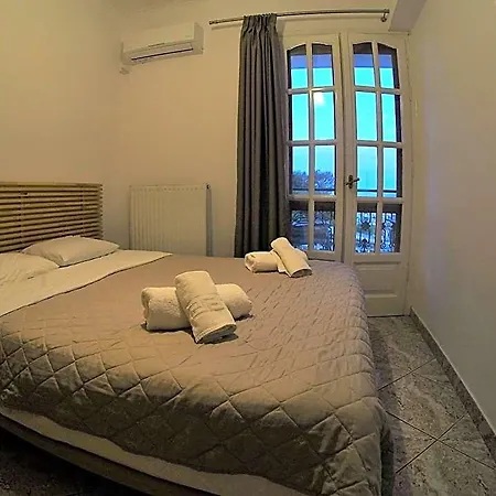 Galaxy Otel 3*